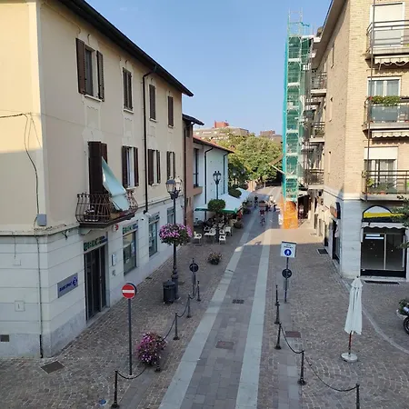 B&B Intero Appartamento Forum E Metro Milanofiori Assago Exterior photo
