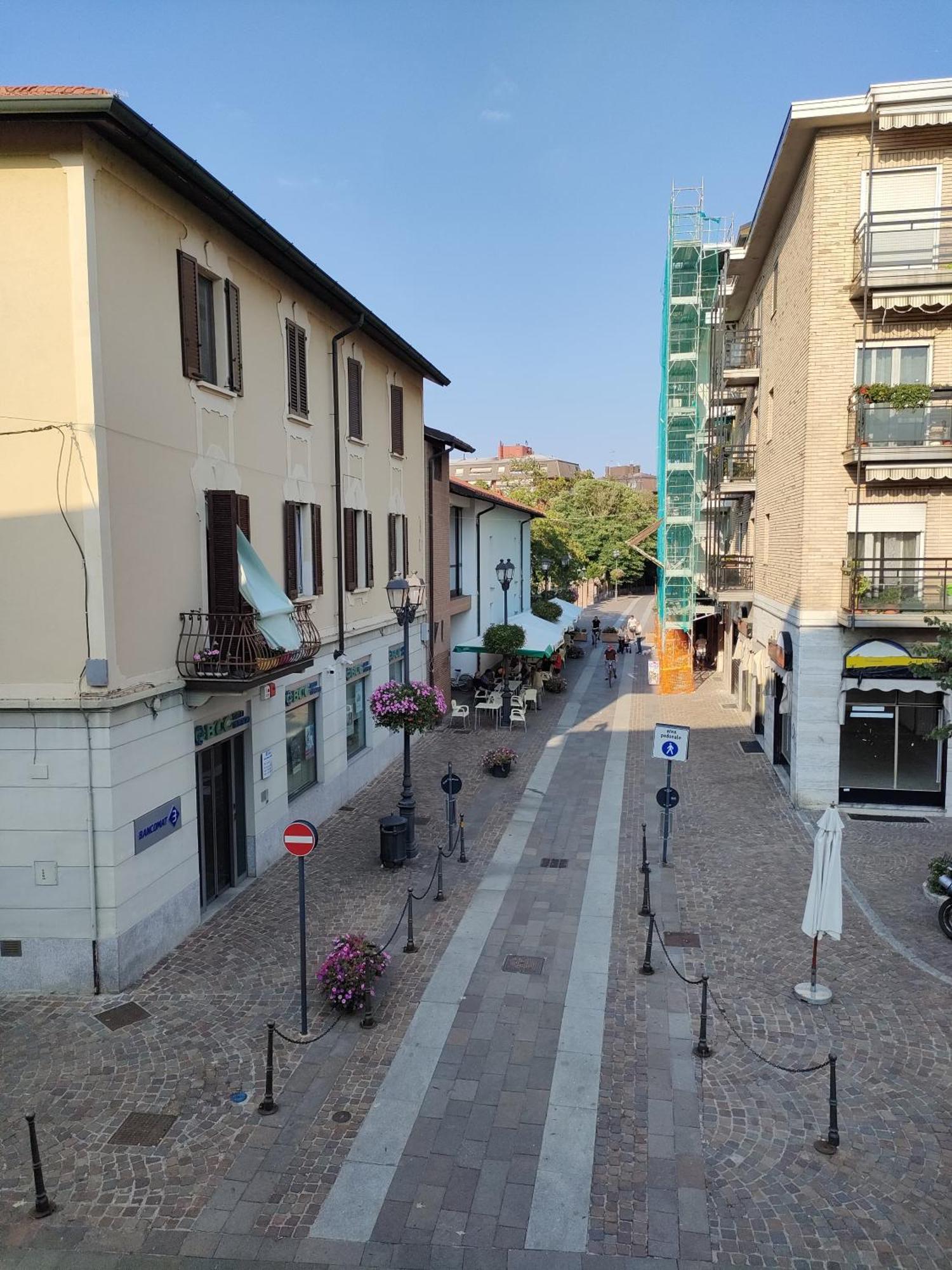 Intero Forum E Metro Milanofiori Apartment